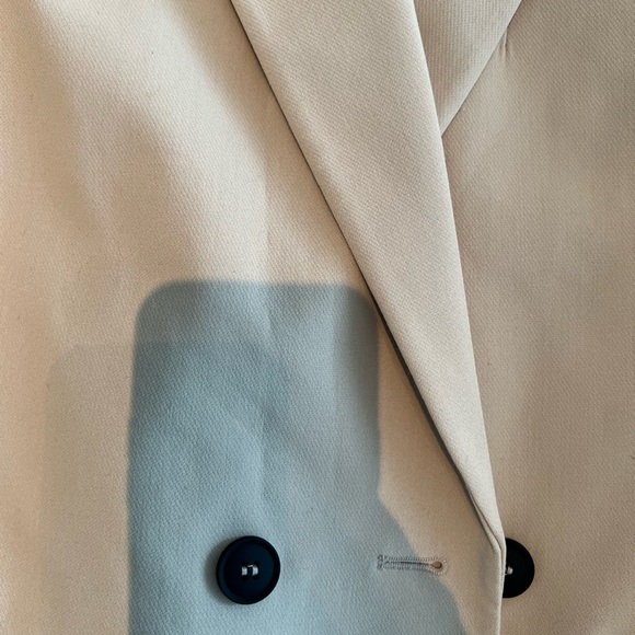 Zara Dark Beige blazer - Picture 3 of 5